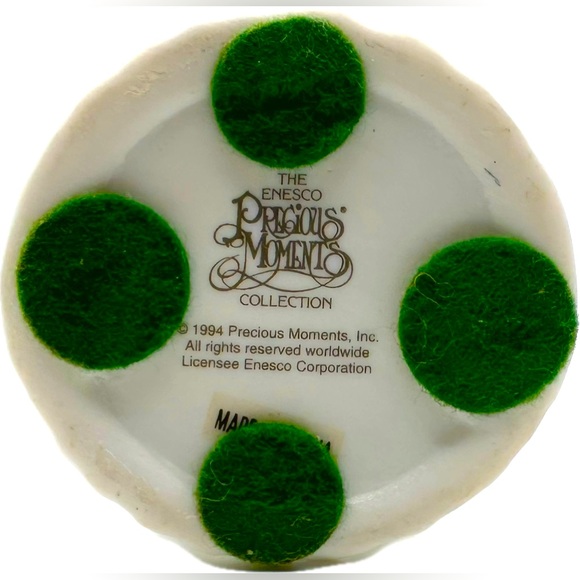 Precious Moments Collection Holy Cross, 1994, Excellent Preowned Condition - Picture 3 of 3